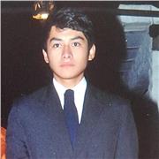 Profesor de matemáticas para compartir conocimientos con los alumnos y mejorar mutuamente en el ámbito educacional y social